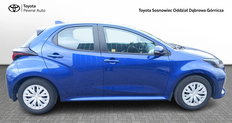 Toyota Yaris cena 87900 przebieg: 34000, rok produkcji 2022 z Radłów małe 121